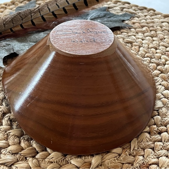 Rude Osolnik - "Osolnik Originals Walnut" Biomorphic Hand Turned Walnut Bowl - Picture 10 of 16